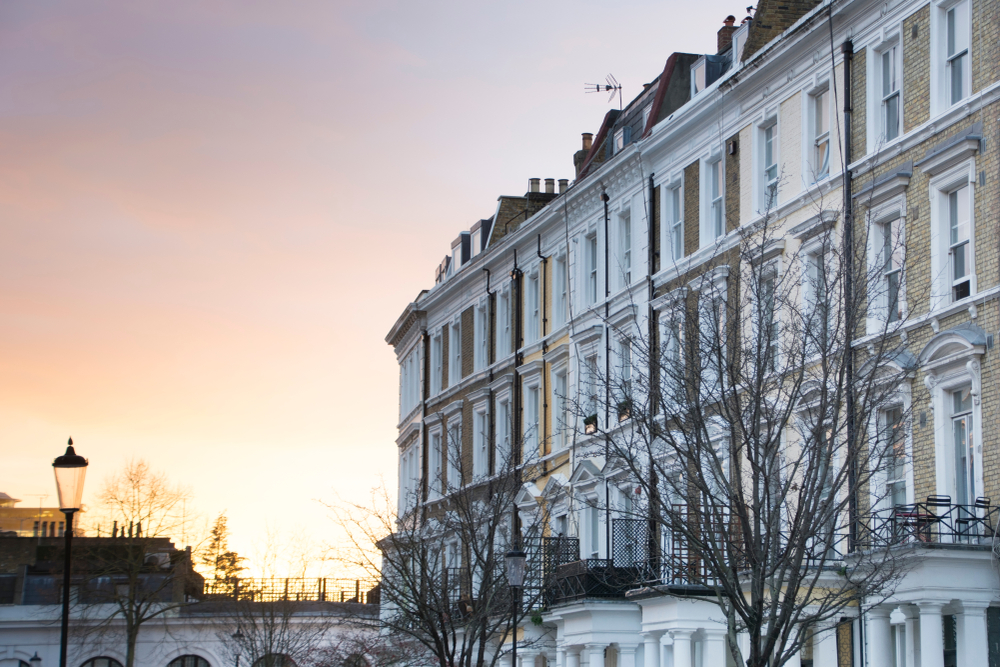 A,Row,Of,Typical,Townhouses,In,Kensington,&,Chelsea,Area